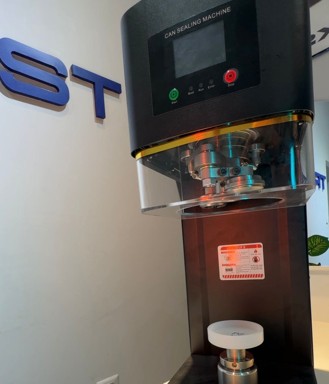 Máquina Selladora de Latas